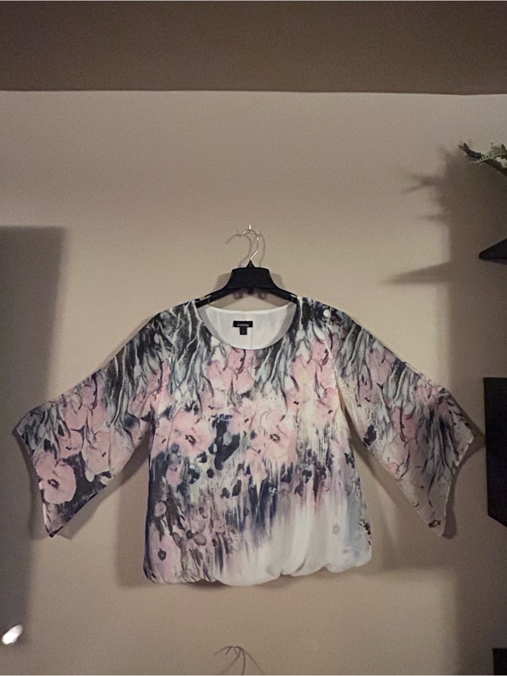Relaxed Floral Watercolor Blouse - Pink & White